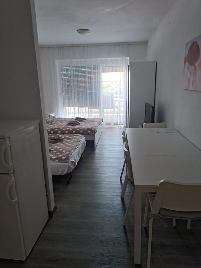 Apartman Krk Krk Town Buitenkant foto
